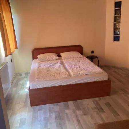 Pizza Sztori Apartment Balatonmáriafürdő